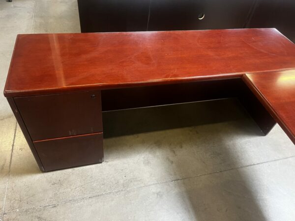 Used U shape desk