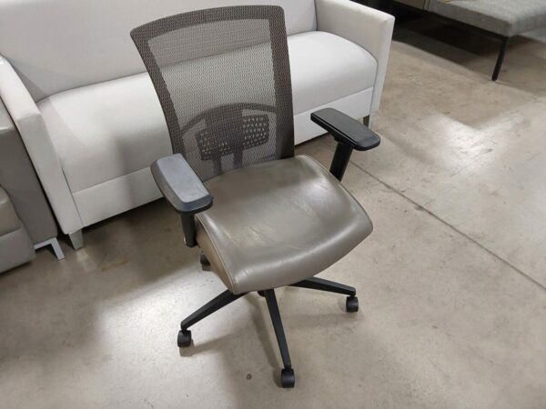 Global vion task chair