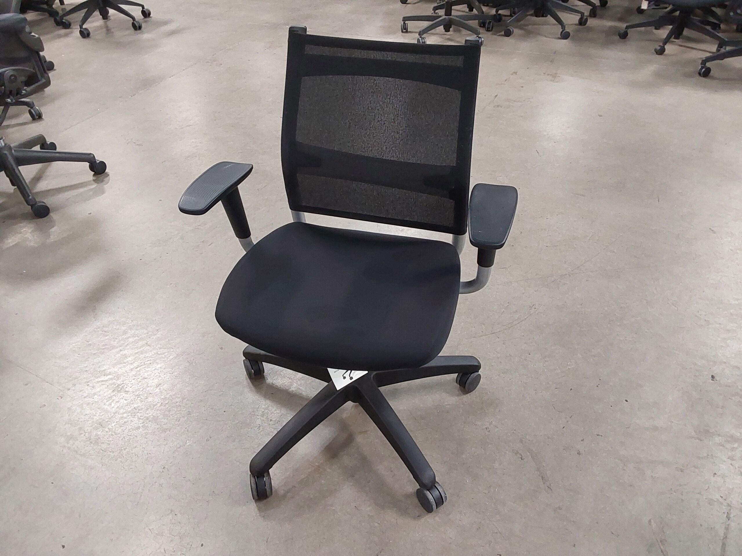 Sit On It Wit Task Chair
