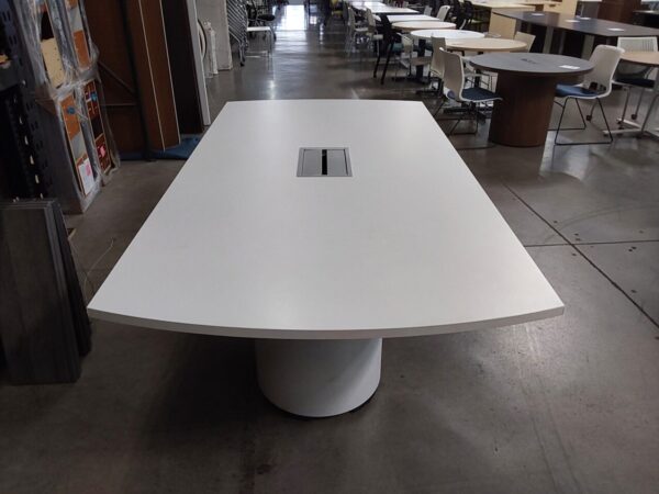 HON Preside Conference Table