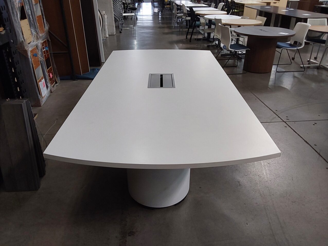 HON Preside Conference Table