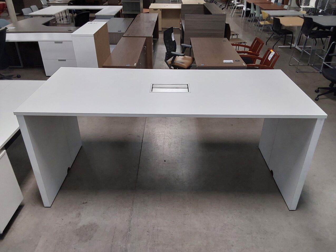 HON Standing Collab Table