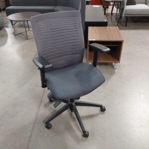 Global Loover Task Chair