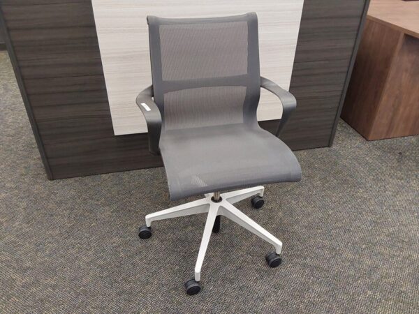Herman Miller Setu