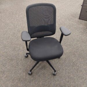 Teknion Projek Task Chair