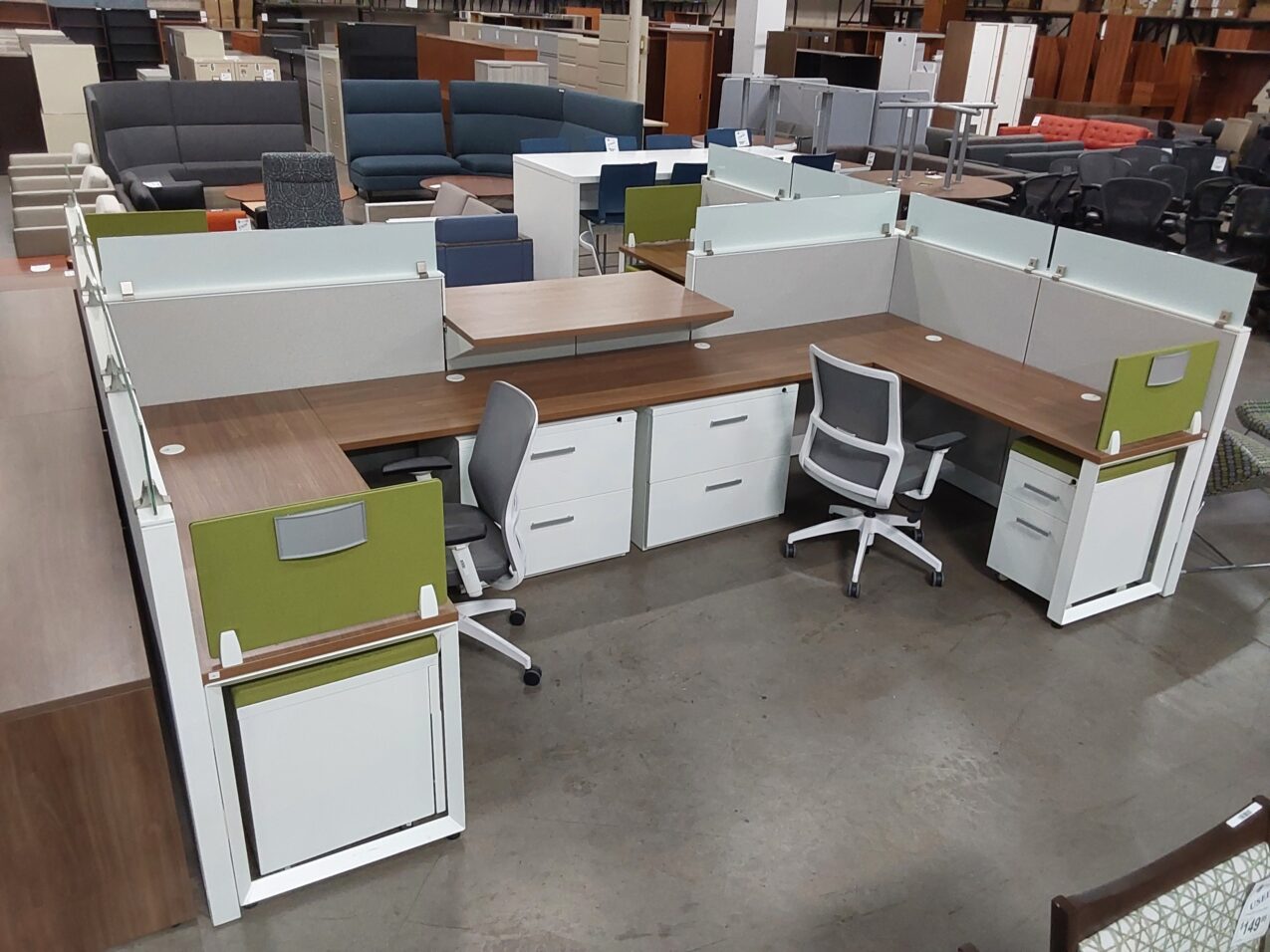 Friant Interra Workstation